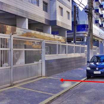 Apartamento em Praia Grande, bairro Ocian