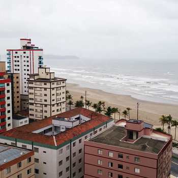 Apartamento em Praia Grande, bairro Ocian