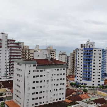 Apartamento em Praia Grande, bairro Ocian