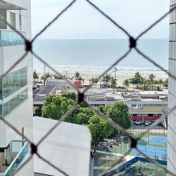 Apartamento em Praia Grande, bairro Ocian