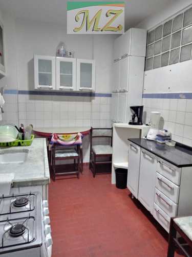 Apartamento, código 1622 em Santos, bairro José Menino
