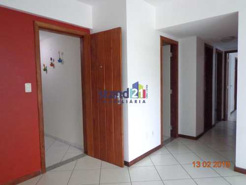 Apartamento, código 305 em Itabuna, bairro Jardim Vitória
