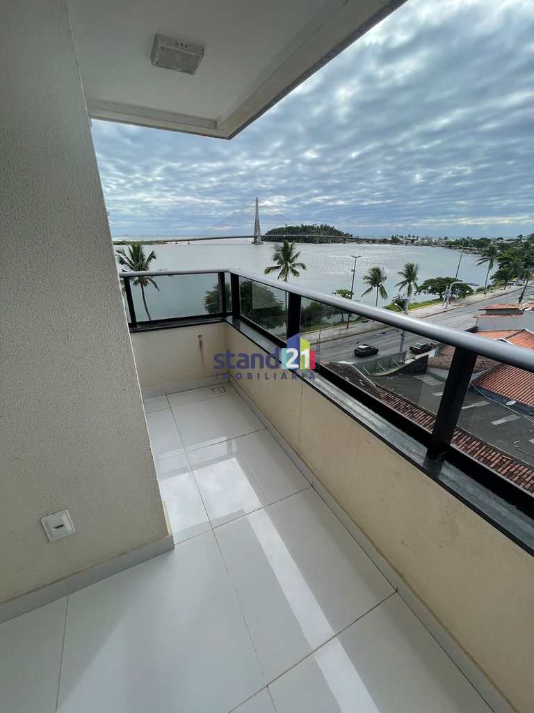 Apartamento em Ilhéus, no bairro Pontal