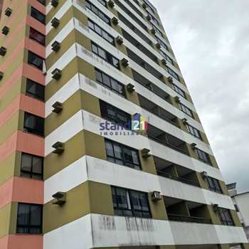 Apartamento em Itabuna, bairro Jardim Vitória