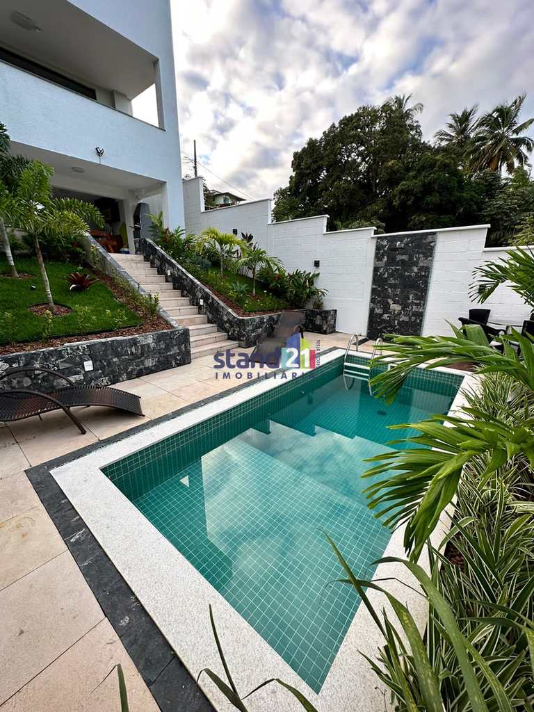 Casa em Ilhéus, no bairro Praia dos Milionários