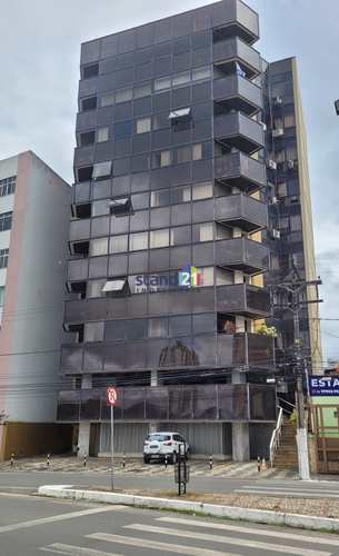Apartamento, código 1209 em Itabuna, bairro Centro