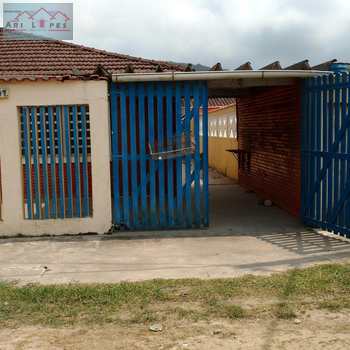 Casa em Itanhaém, bairro Loty