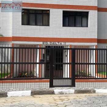 Apartamento em Mongaguá, bairro Centro
