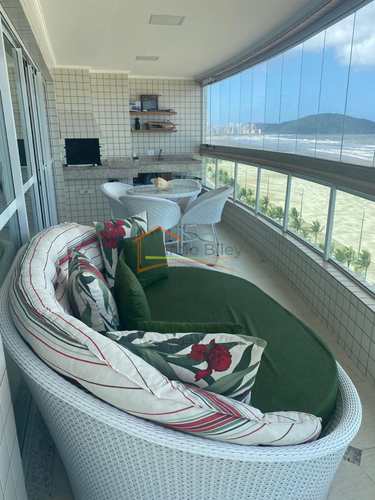 Apartamento, código 781 em Praia Grande, bairro Aviação