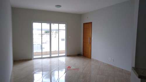 Apartamento, código 40 em Pirassununga, bairro Jardim Rosim