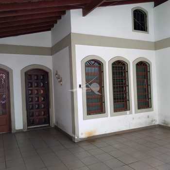 Casa em Praia Grande, bairro Guilhermina