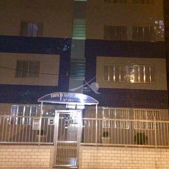 Kitnet em Praia Grande, bairro Tupi