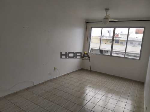 Apartamento, código 107 em Santos, bairro Embaré