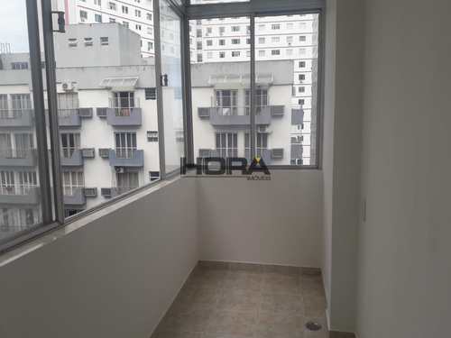 Apartamento, código 274 em Santos, bairro José Menino