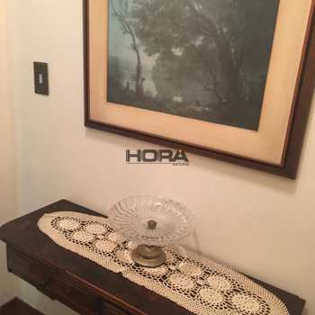 Apartamento em Santos, bairro Gonzaga