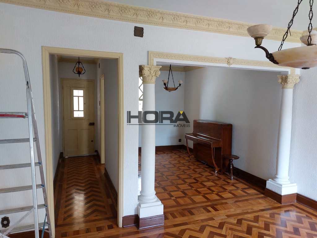 Sobrado em Santos, no bairro Aparecida