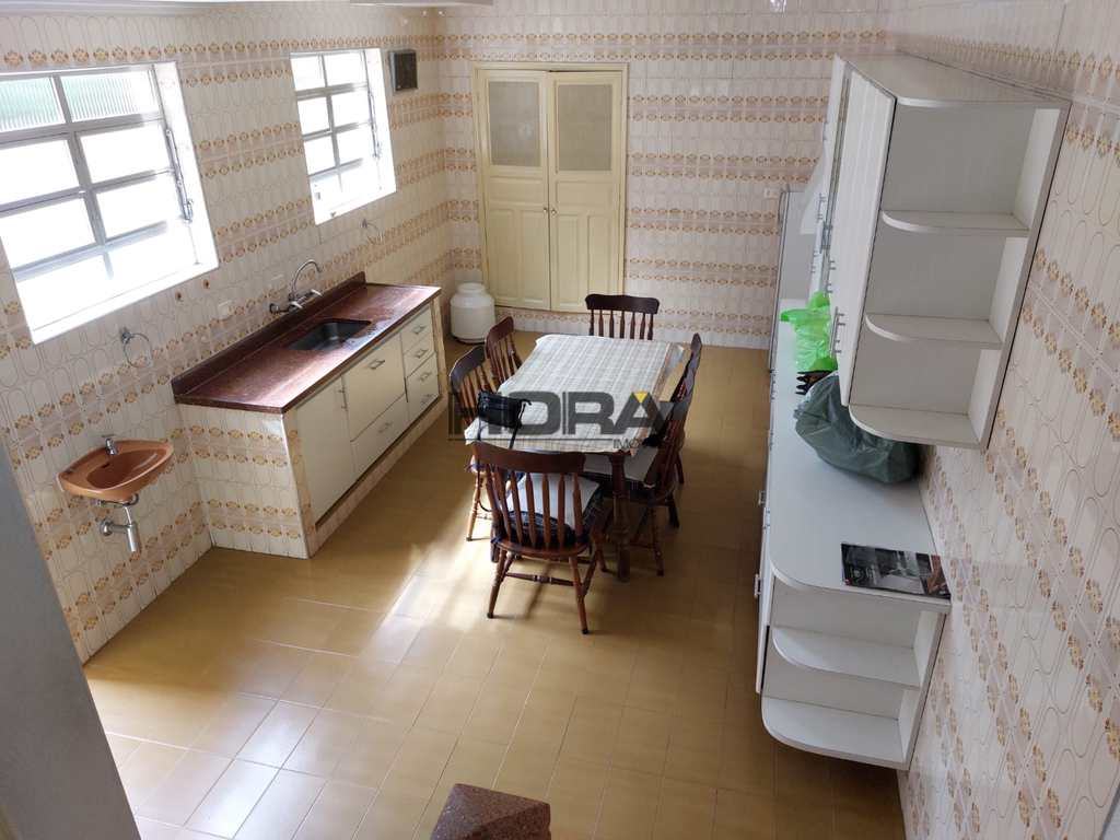 Sobrado em Santos, no bairro Aparecida