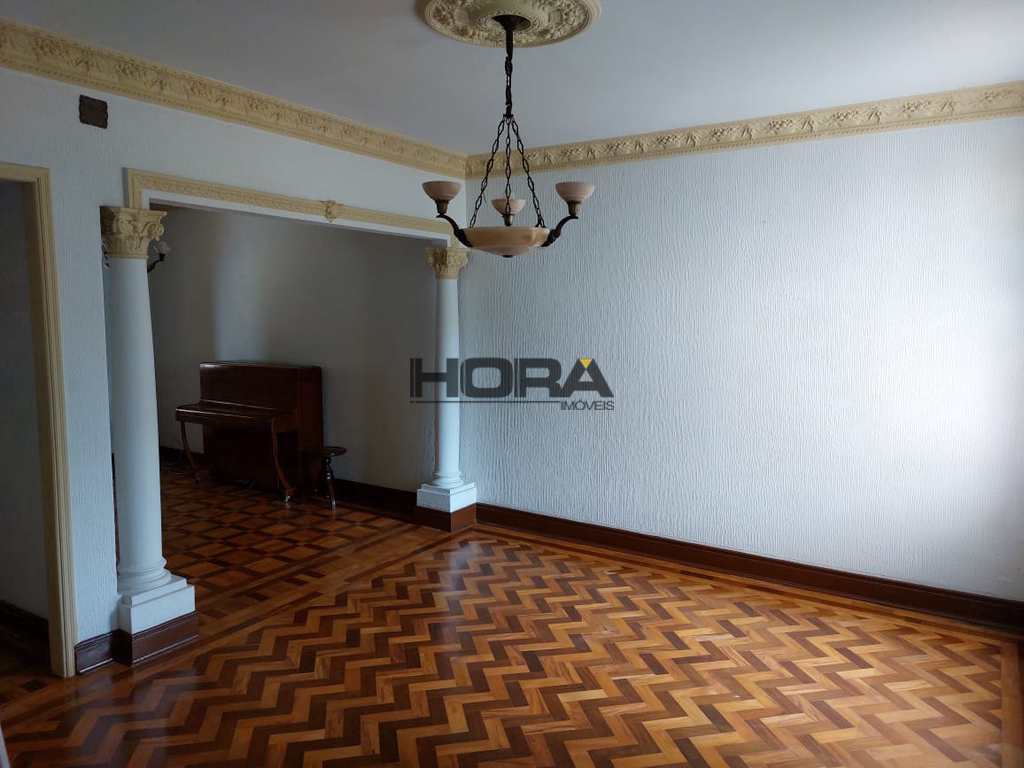 Sobrado em Santos, no bairro Aparecida