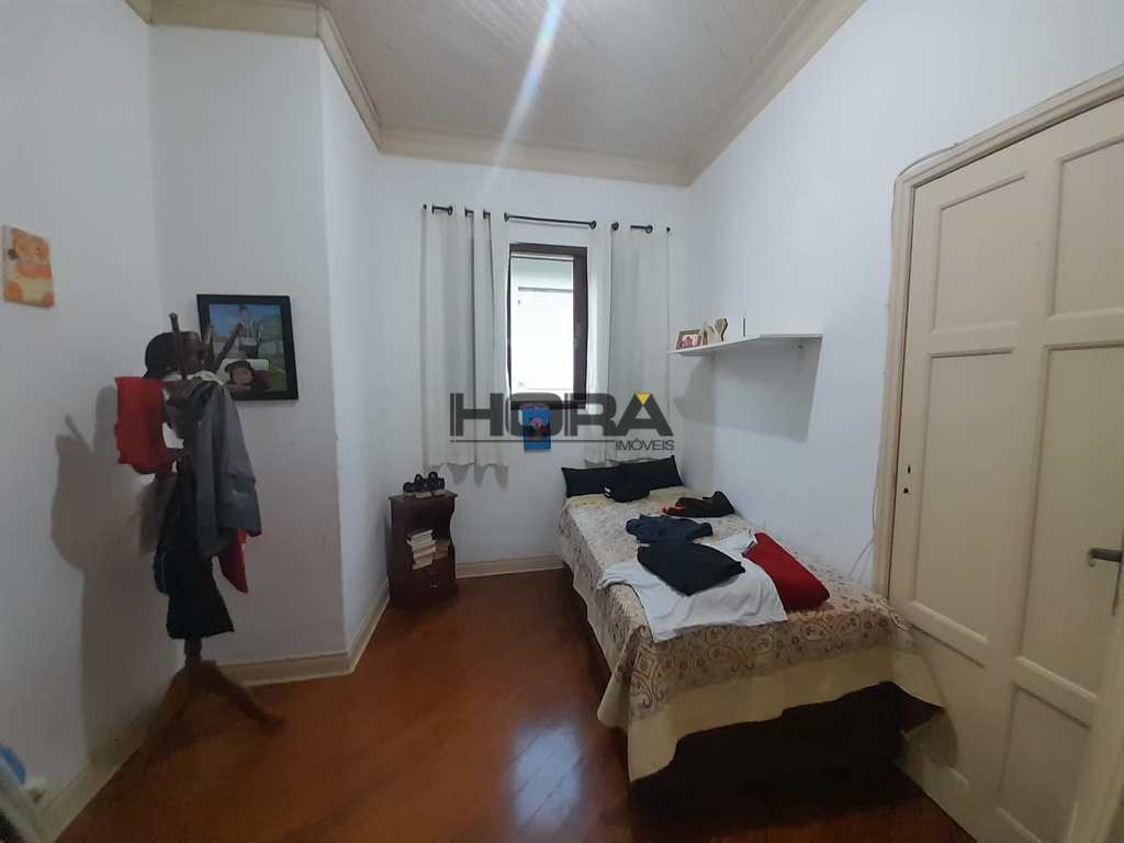 Sobrado em Santos, no bairro Aparecida