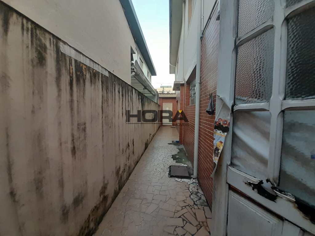 Sobrado em Santos, no bairro Aparecida