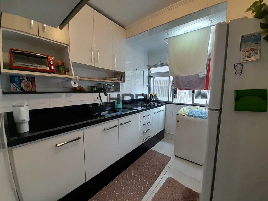 Apartamento em Santos, no bairro Gonzaga