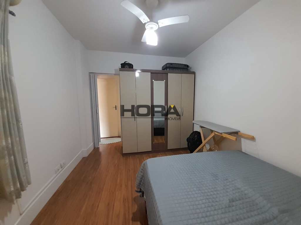 Apartamento em Santos, no bairro Gonzaga