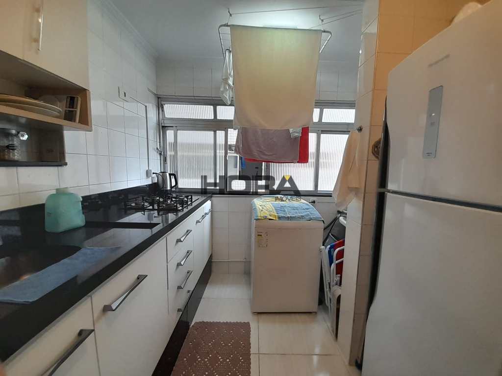 Apartamento em Santos, no bairro Gonzaga