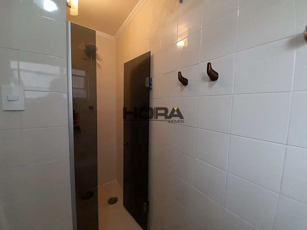Apartamento em Santos, no bairro Gonzaga