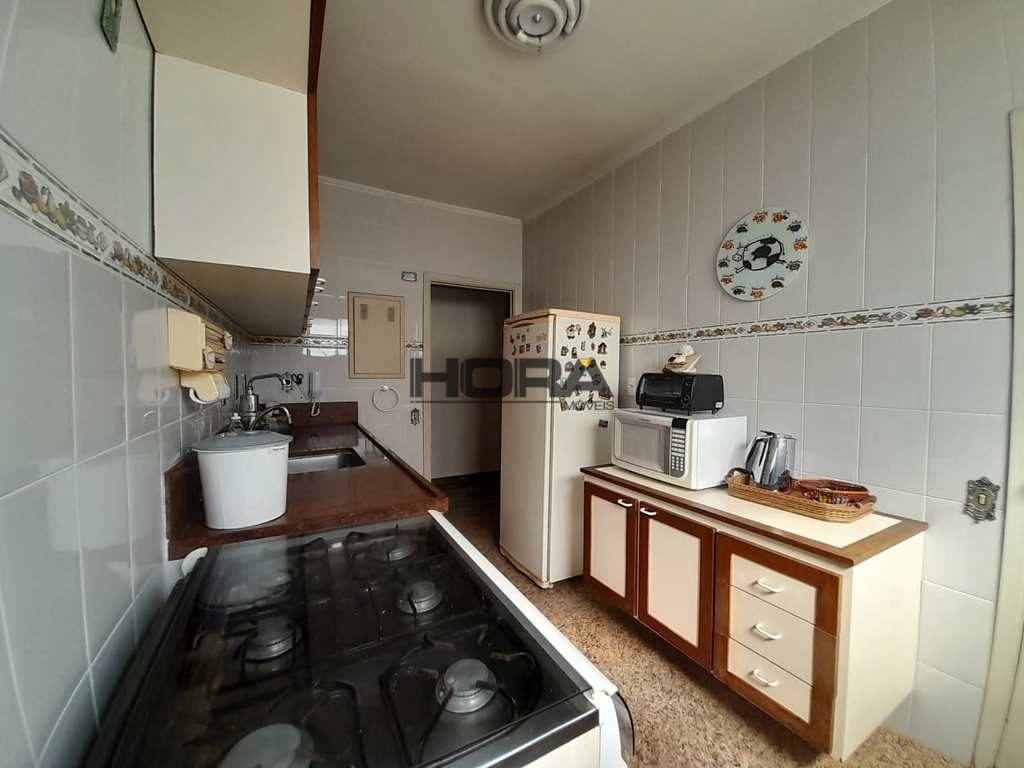 Apartamento em Santos, no bairro Gonzaga