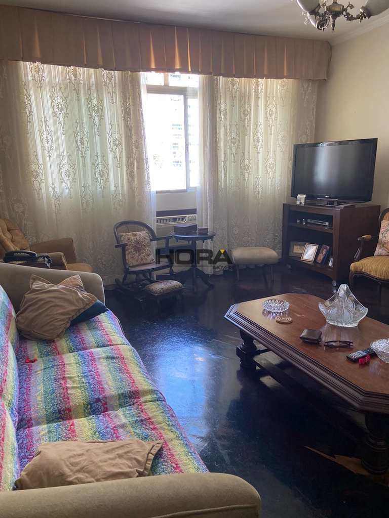 Apartamento em Santos, no bairro Boqueirão