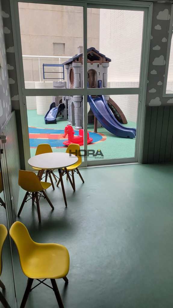 Apartamento em Santos, no bairro Gonzaga