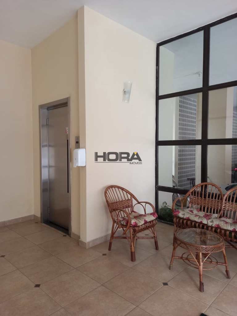 Apartamento em Santos, no bairro Boqueirão