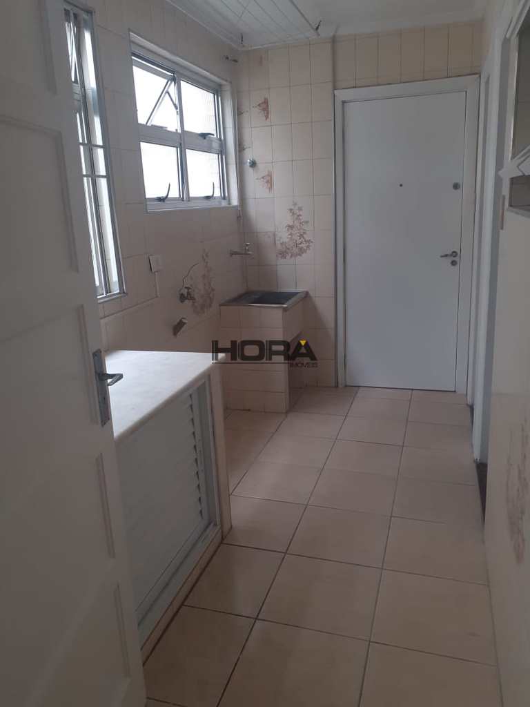 Apartamento em Santos, no bairro Gonzaga