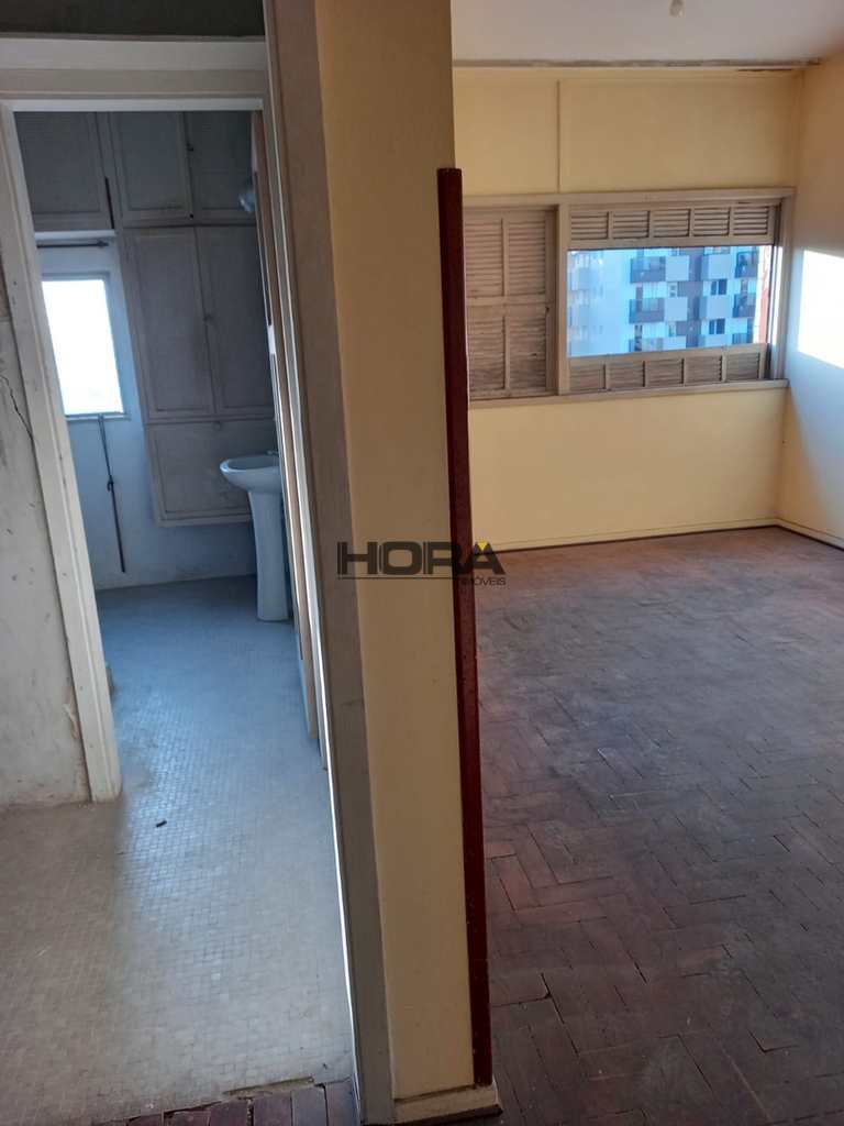 Apartamento em Santos, no bairro Gonzaga
