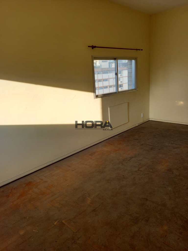 Apartamento em Santos, no bairro Gonzaga
