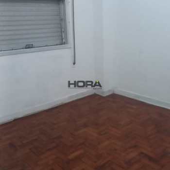 Apartamento em Santos, bairro Boqueirão