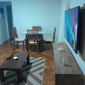 Apartamento em Santos, bairro Gonzaga