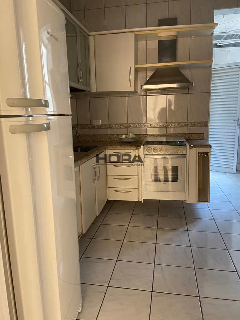 Apartamento em Santos, no bairro Boqueirão