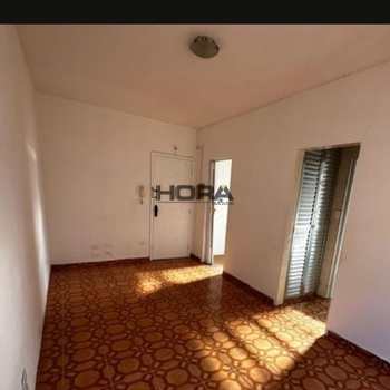 Apartamento em Santos, bairro José Menino