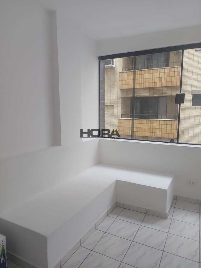 Apartamento em Santos, no bairro Gonzaga