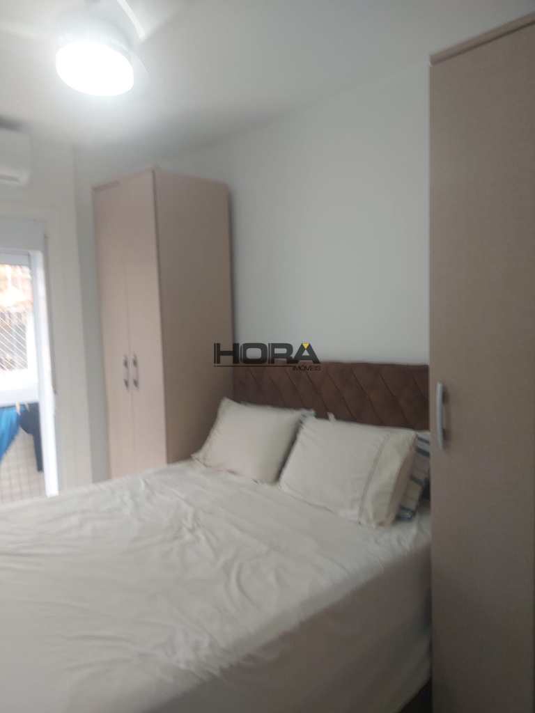 Apartamento em Santos, no bairro Gonzaga