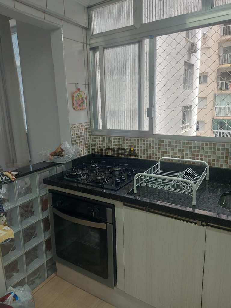 Apartamento em Santos, no bairro Gonzaga