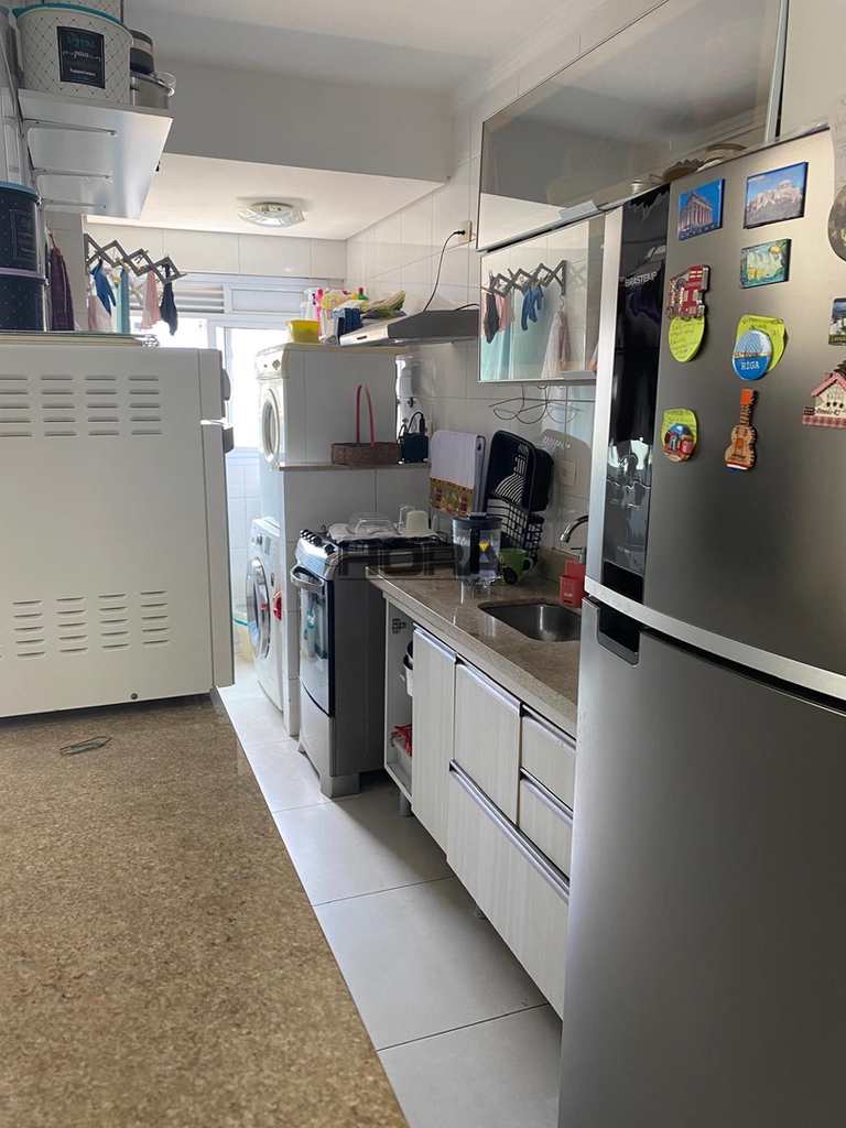 Apartamento em São Vicente, no bairro Itararé