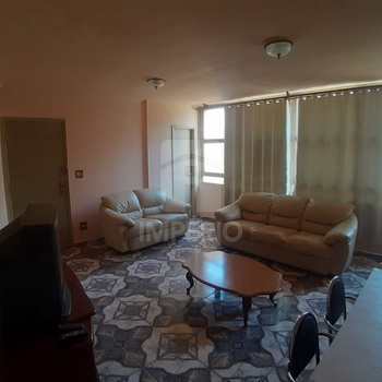 Apartamento em Jaú, bairro Centro