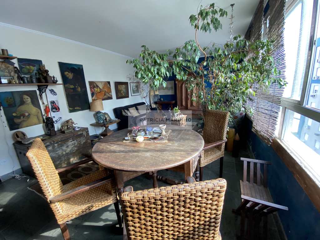 Apartamento em Santos, no bairro Boqueirão