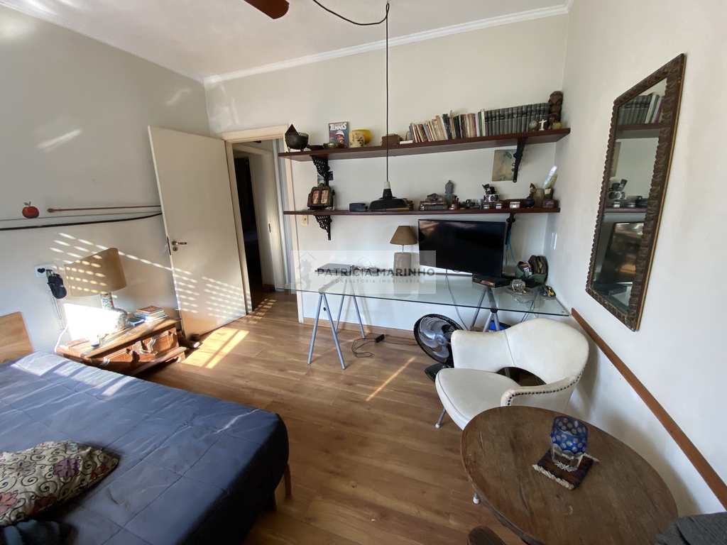 Apartamento em Santos, no bairro Boqueirão
