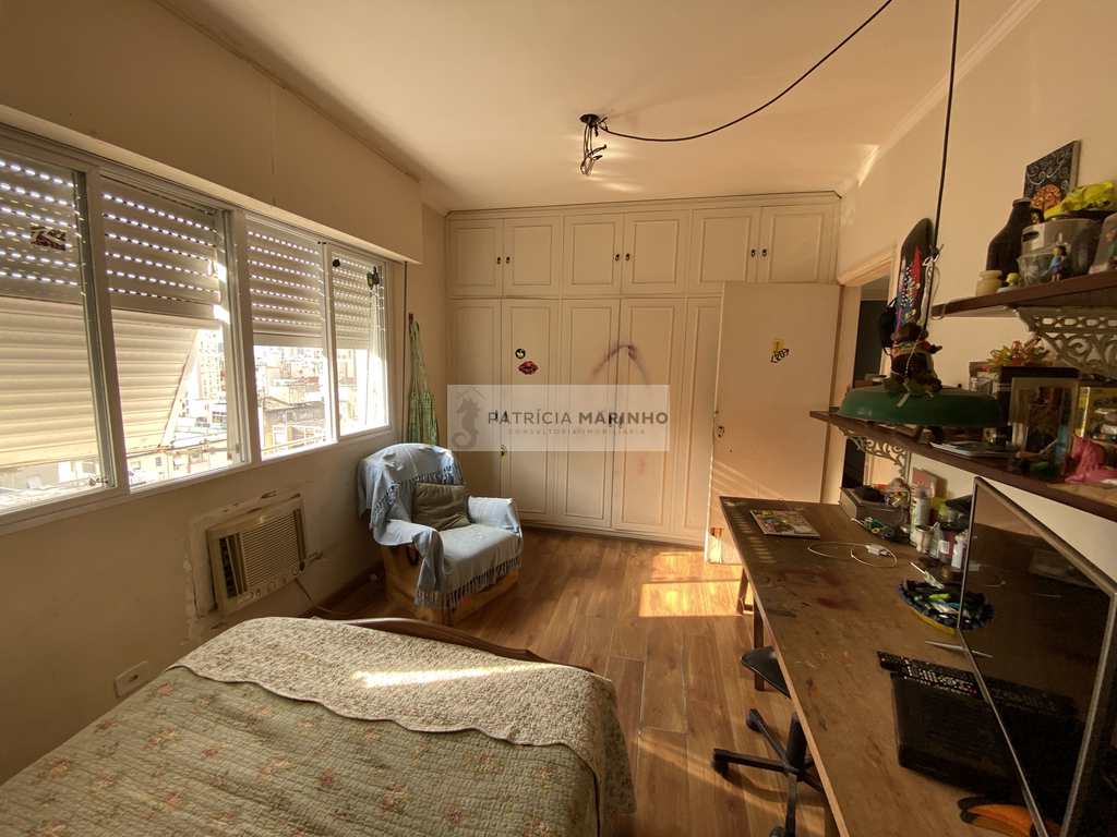 Apartamento em Santos, no bairro Boqueirão