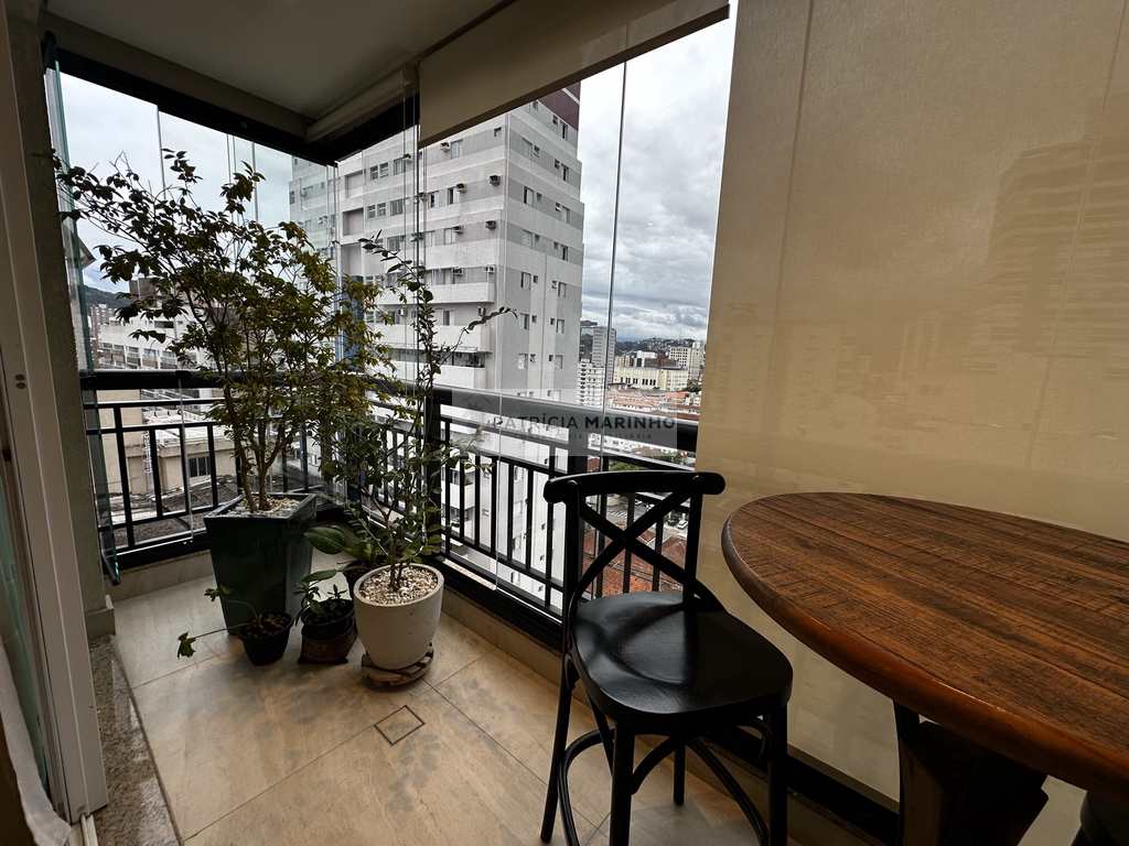 Apartamento em Santos, no bairro Gonzaga