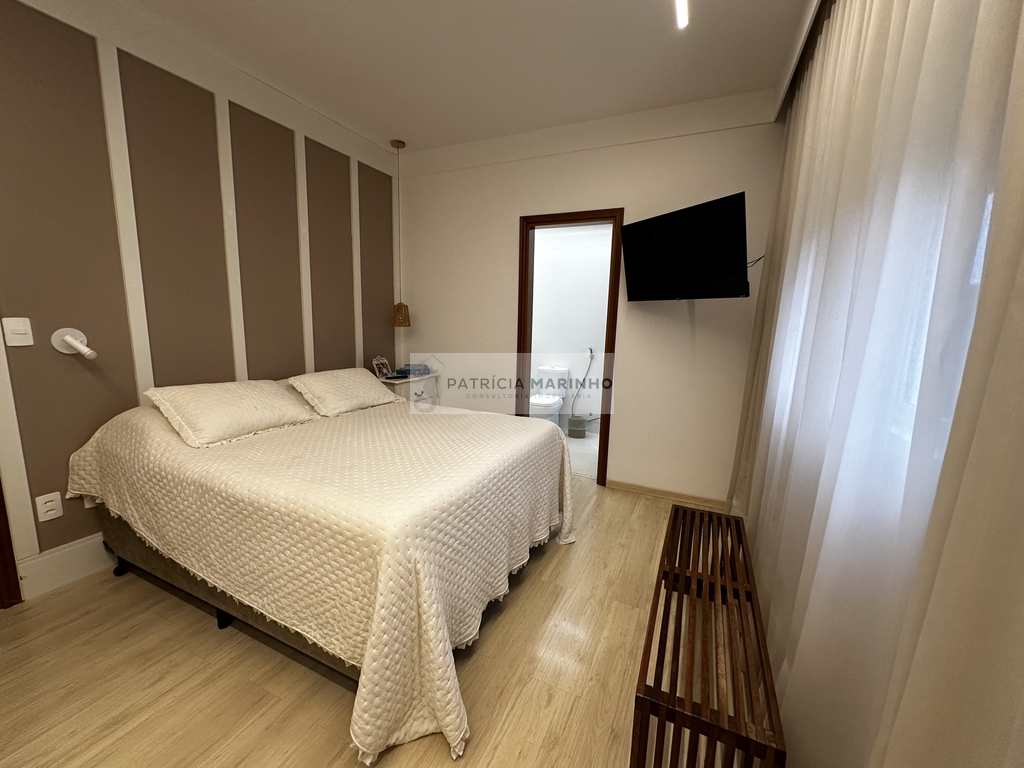 Apartamento em Santos, no bairro Gonzaga