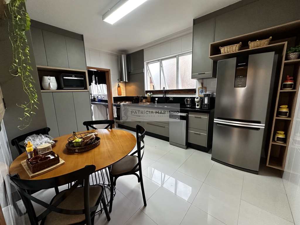 Apartamento em Santos, no bairro Gonzaga